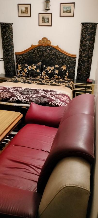 New Amrit Guest House Bhagat Singh Chowk Phagwara Gate Jalandhar Exterior foto