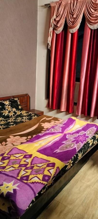 New Amrit Guest House Bhagat Singh Chowk Phagwara Gate Jalandhar Exterior foto
